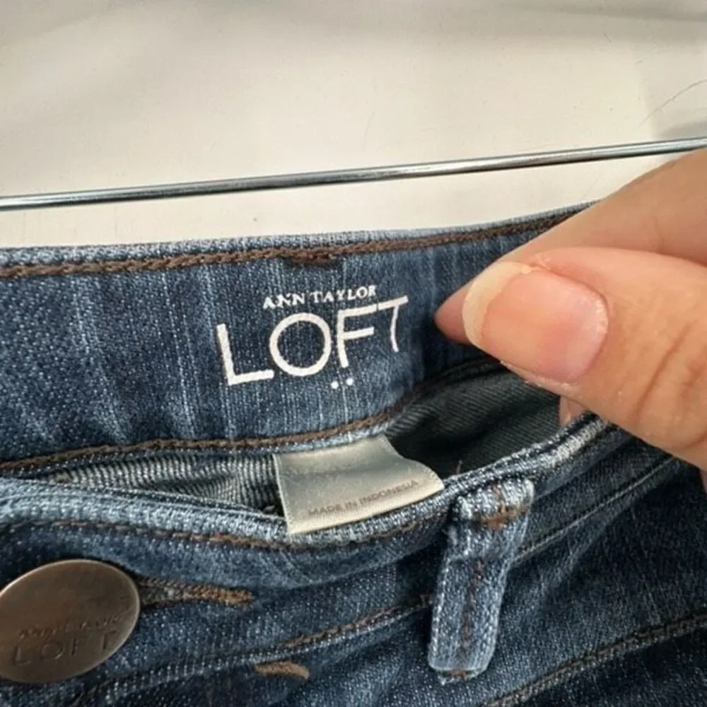 LOFT Ann Taylor Jeans Women’s 5-pocket Denim Original Bootcut Blue size 8 petite